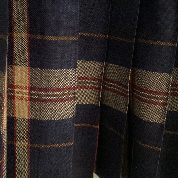 Vintage Navy Skirt with Pleated Plaid (authentic - bought in Scotland) - Picture 2 of 8